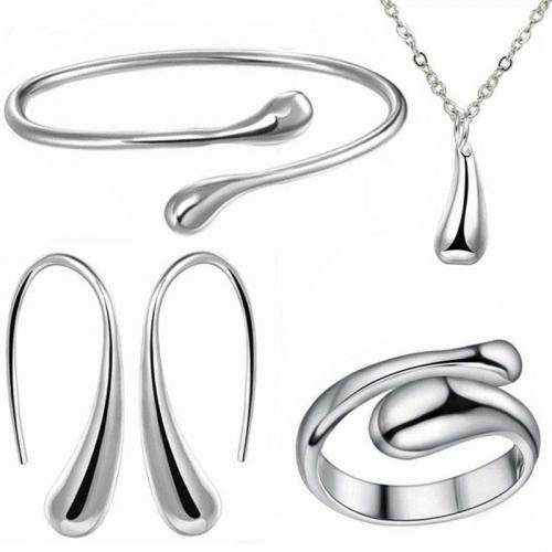 Silver Teardrop Designer Jewelry Set $18 (Reg $35)