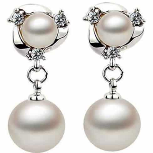 Amazon: Cultured Pearl Stud Earrings ONLY $1 Shipped