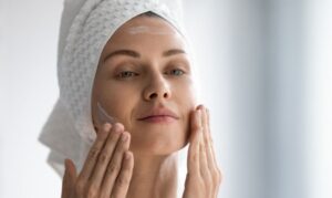 Possible-Free-Brightening-Facial-Moisturizer